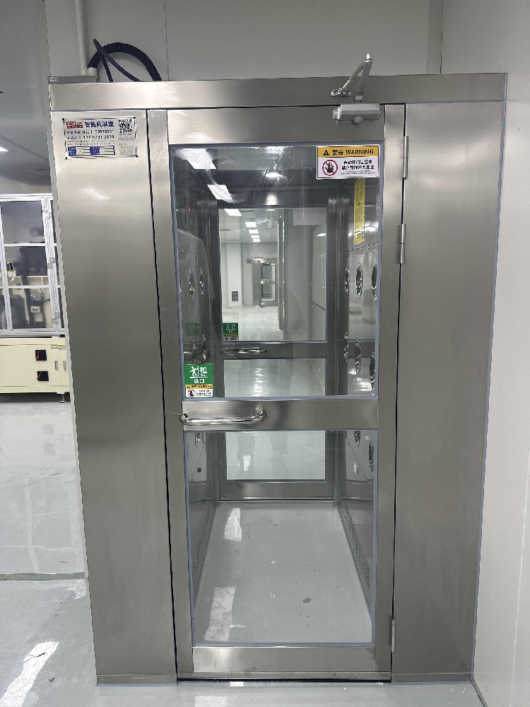 寧波坤博測控科技有限公司風淋間安裝