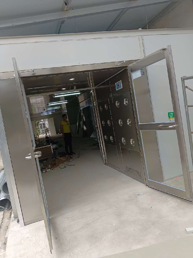 貨淋室廠家為您打造專屬貨淋設(shè)備，除塵吹淋更省心